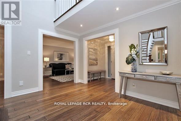 Building Photo - 5 Tannery Creek Crescent