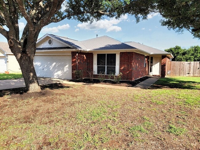 Foto del edificio - Charming 3BD/2BA Home with Spacious Backyard in Cedar Park