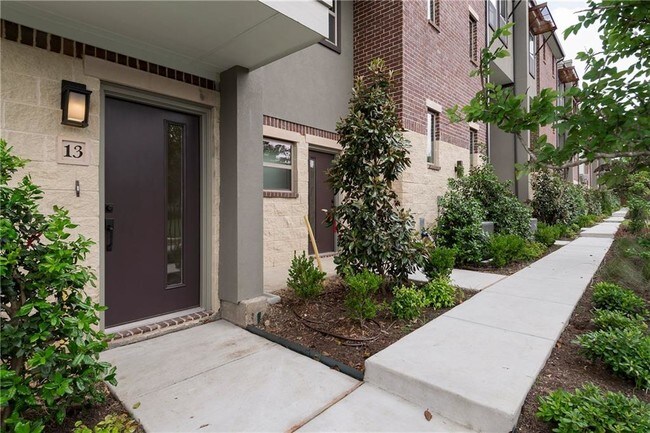Building Photo - 4316 Hartford St