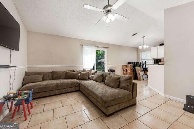 Foto del edificio - 207 Candy Ct