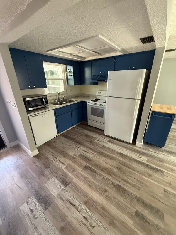 Foto del edificio - 1811 East Dr