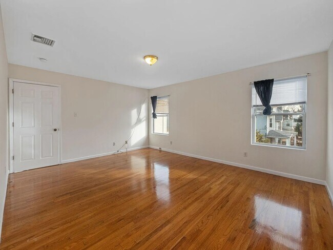 Foto del edificio - 815 Kentucky St