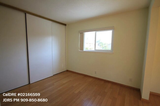 Foto del edificio - Walnut 3 Bedroom Home