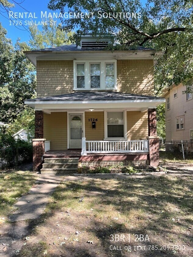 Near Washburn University 3 Bed 1 5 Bath House For Rent In Topeka Ks Apartments Com