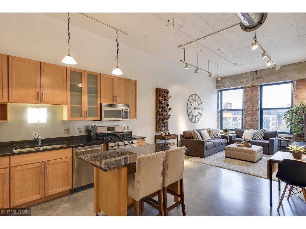 Primary Photo - 250 Park Ave
