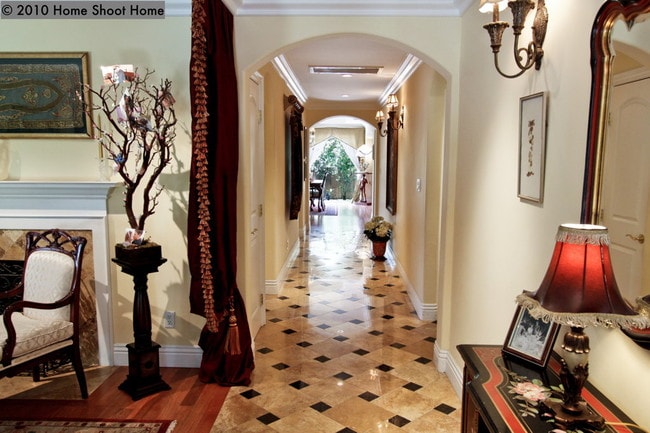 Entry - 2340 Brigden Rd