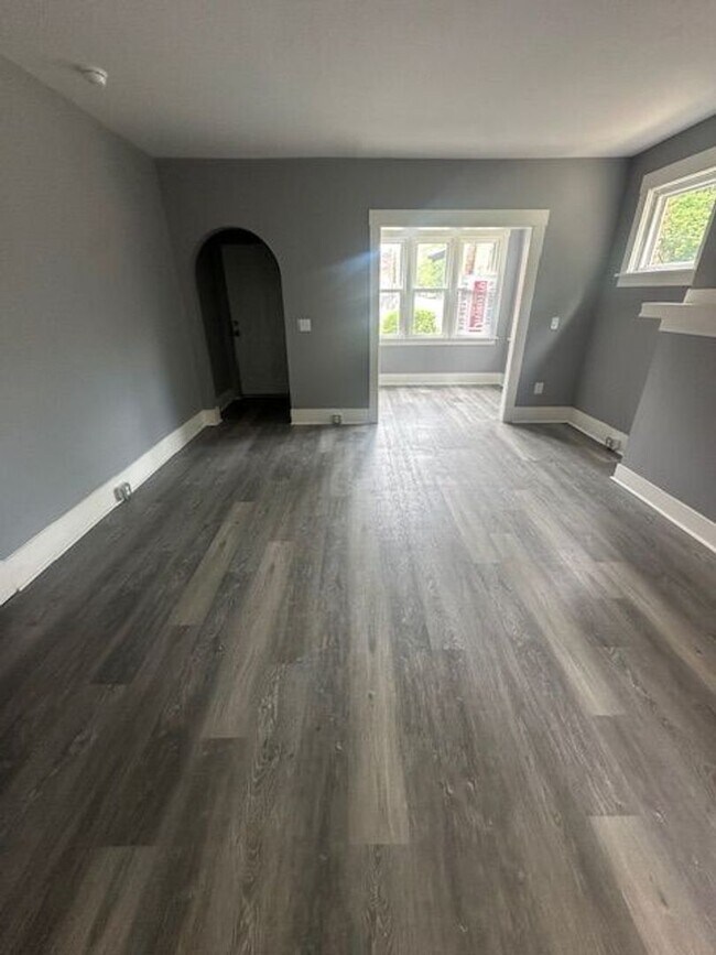 Foto del edificio - 6801 Frankstown Ave