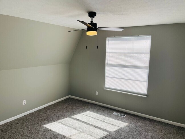 Foto del edificio - Really Cool A frame house off North Monroe