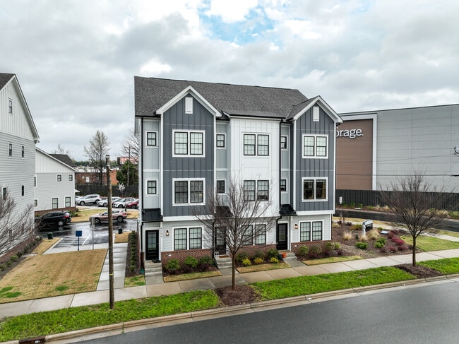 3D Exterior - Radial at Mora Point Townhomes for Rent in Oakhurst