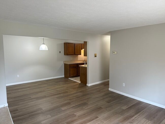 Dining Area - 1544 Cedarwood Dr