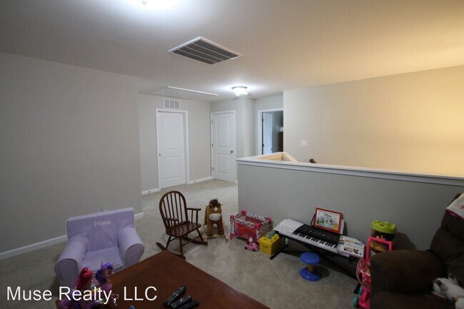 Building Photo - 4 br, 3 bath House - 2431 Palmdale Walk Drive
