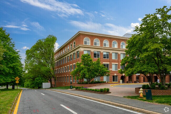 Building Photo - Towngate North