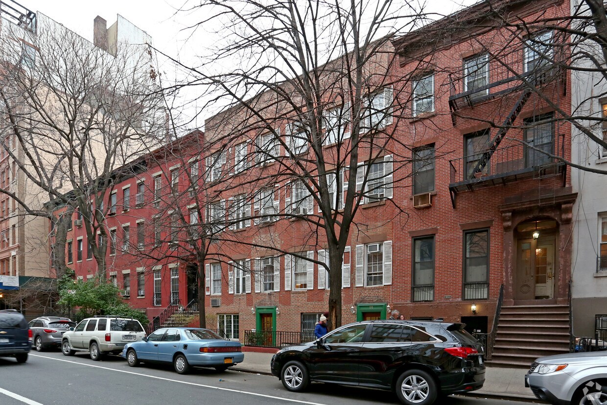 131-133 CON 15th St - 131-133 W 15th St