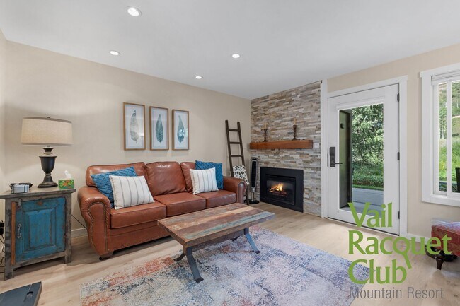 Foto del edificio - 4610 Vail Racquet Club Dr