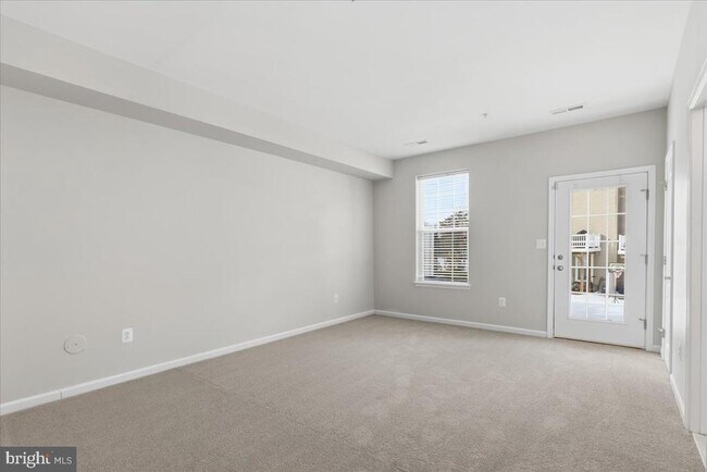 Building Photo - 9558 John Locke Wy