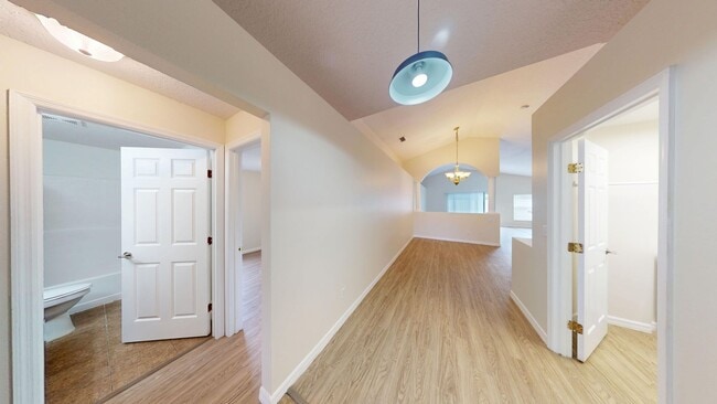 Foto del edificio - Beautiful 4Bed/ 2Bath Home in Doral Pointe...