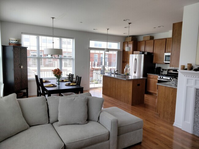 Foto del edificio - 1156 Windward Ln
