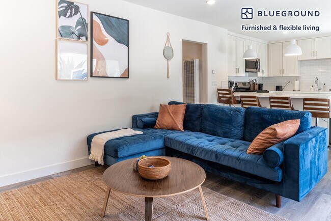 Foto del edificio - 312 Calle Miramar