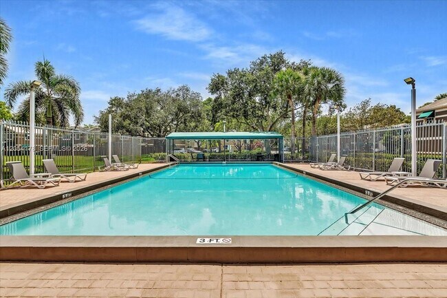 Foto del edificio - 12370 SW 52nd St
