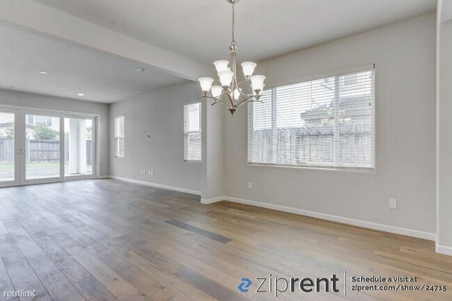 Building Photo - 5 br, 4.5 bath House - 2188 Ranch View Dri...
