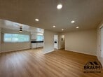Primary Photo - 13129 Oxnard St