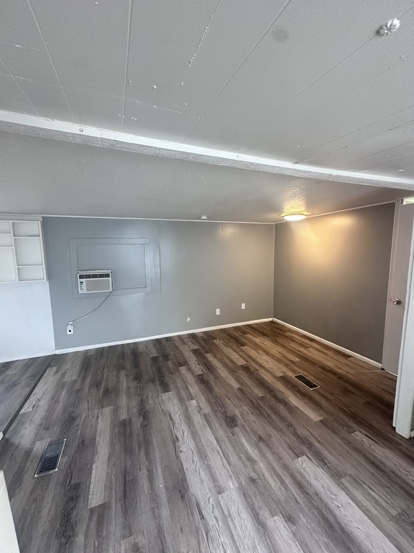Building Photo - 2303 S Greeley Hwy