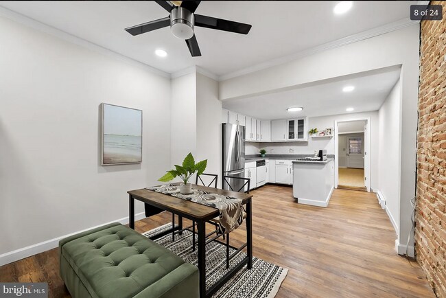 Foto del edificio - 1641 S Hanover St