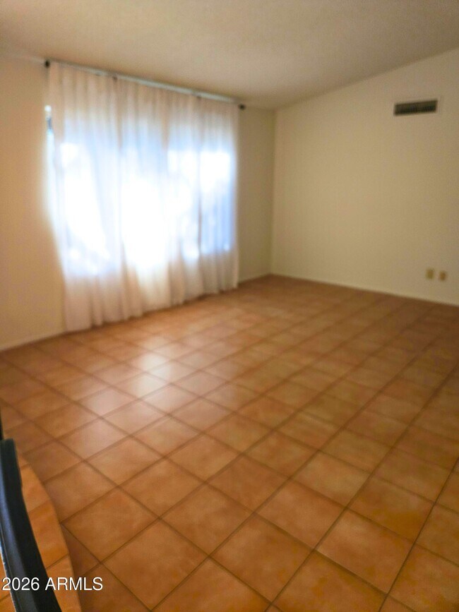 Foto del edificio - 8026 E Krail St