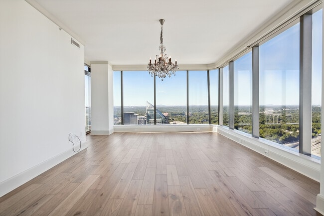 Foto del edificio - 3344 Peachtree Rd