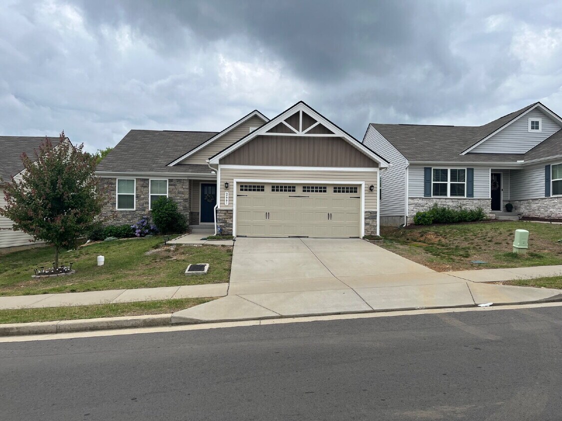Foto principal - 2661 Thornton Grove Blvd