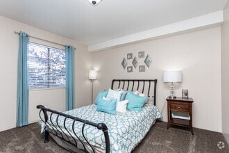 2BR, 1.5BA - 1,002SF - Monaco Apartments