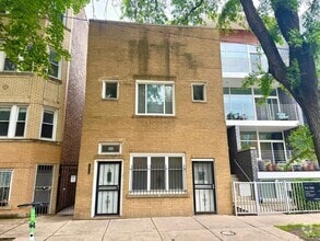Building Photo - 1526 N Artesian Ave