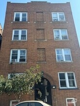 Building Photo - 18 Reed St
