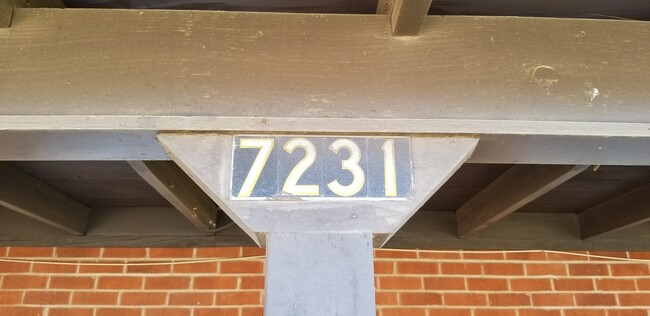 Building Photo - 1 Bed 1 Bath Apartment in Historic Glendale