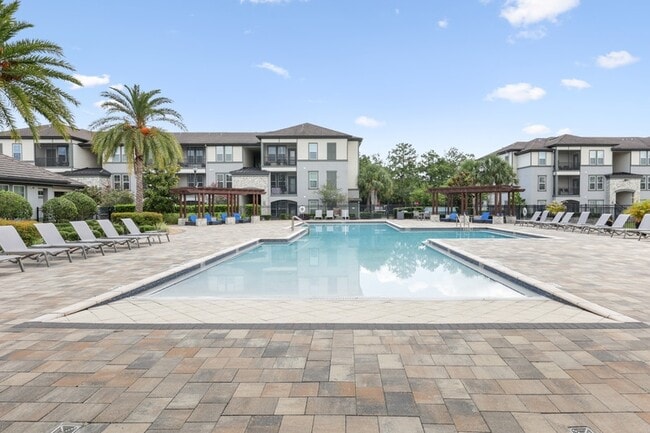 Interior Photo - Lantower Grande Pines