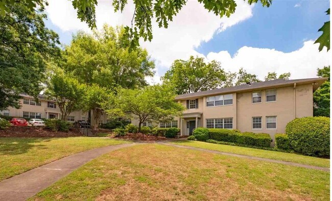 Building Photo - 1208 34th St S