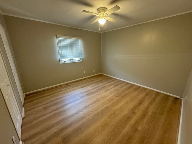 Foto del edificio - Fully Renovated 3-Bedroom Home with Garage...