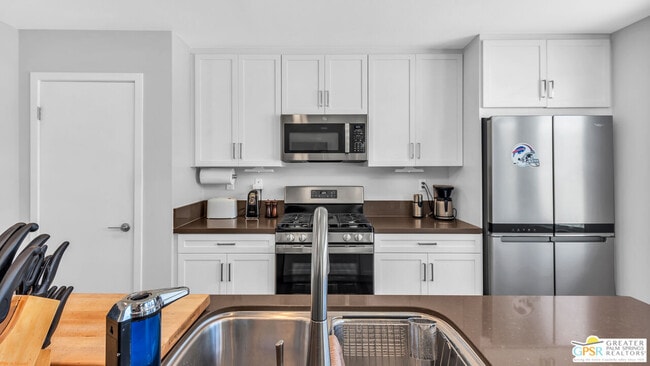 Building Photo - 12523 Sylvanus Dr