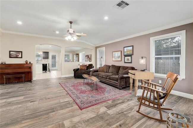 Building Photo - 1407 Faustino Cove