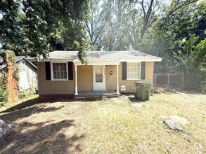 Building Photo - 2010 Windsor Ave