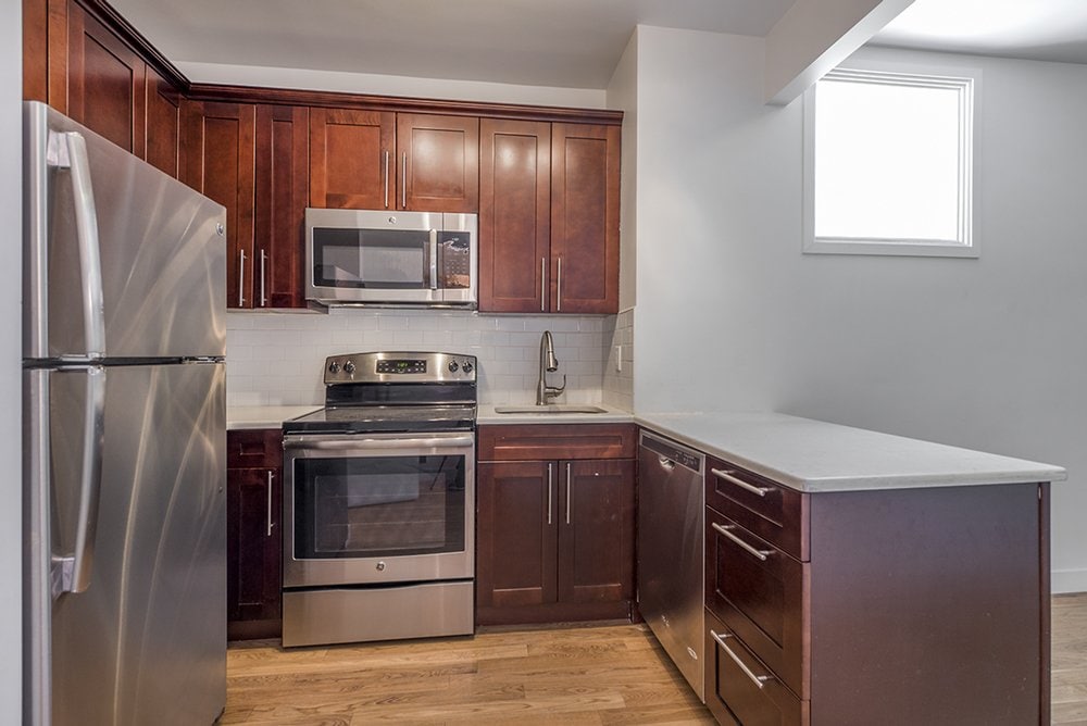 Primary Photo - 226 7th Ave
