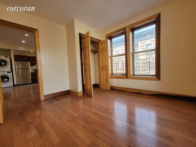 Building Photo - 600 W 139th St
