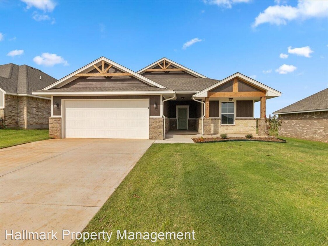 Primary Photo - 3 br, 2 bath House - 609 Hackberry Ln.