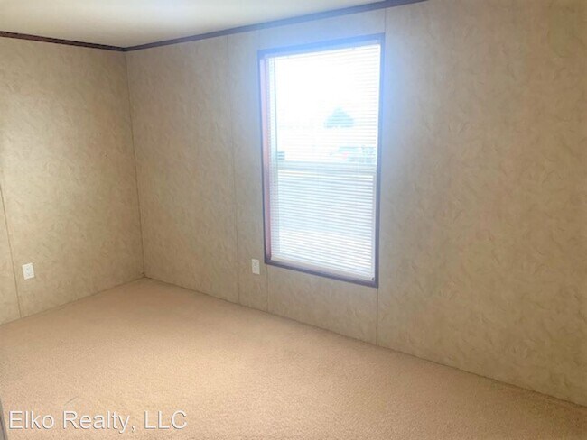 Building Photo - 3 br, 2 bath House - 665 Bullion Road Spac...