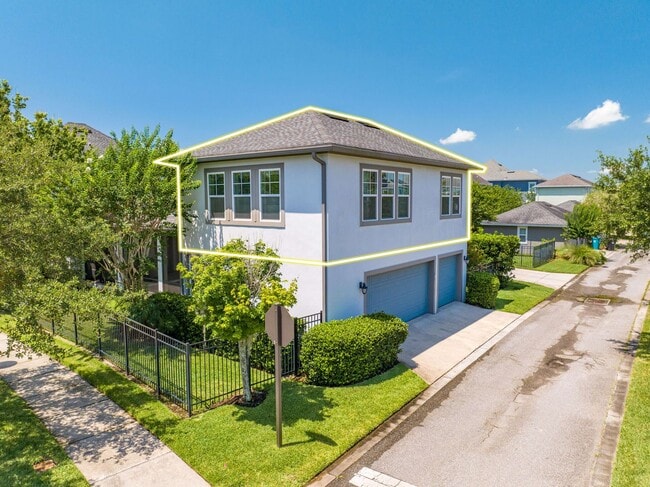 Building Photo - 8393 Laureate Blvd