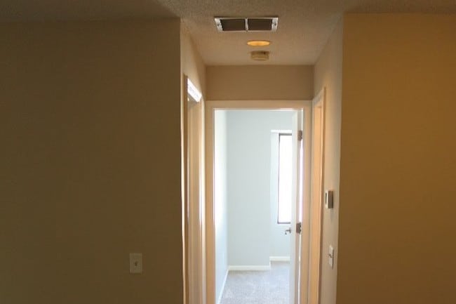 Hallway - 48 N Mountain Rd