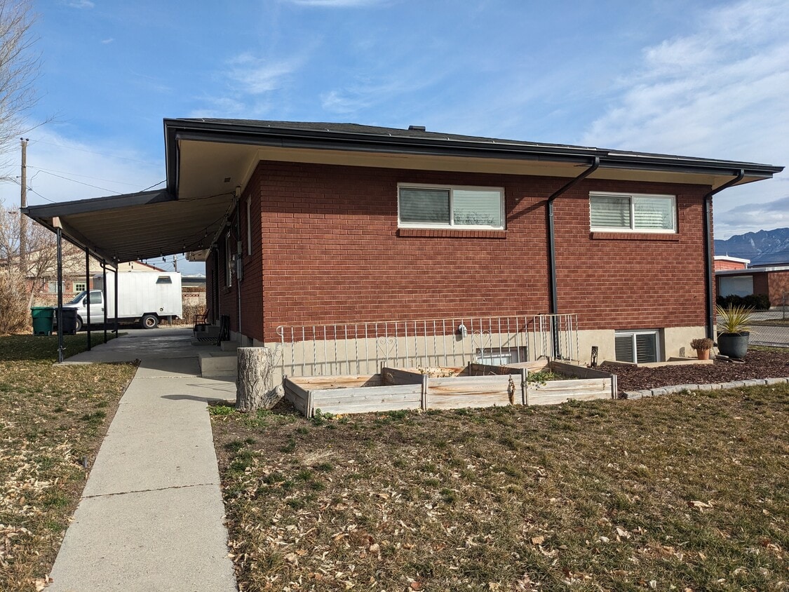 Primary Photo - 5736 S Sagewood Dr