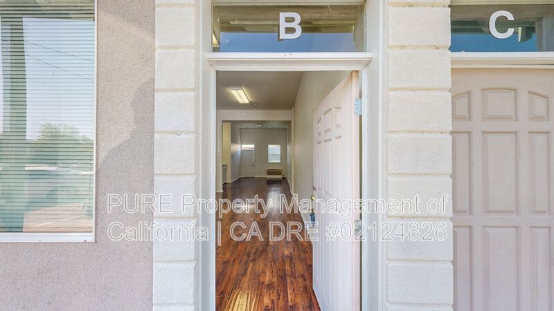 Primary Photo - 154 Railroad Ave