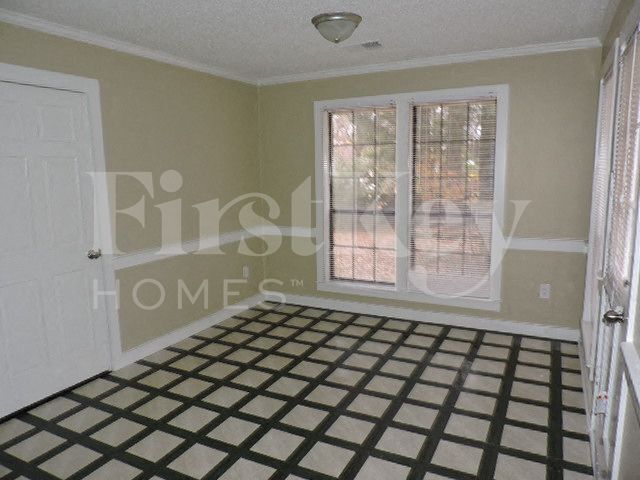 Building Photo - 143 Walnut Creek Rd