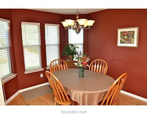 Building Photo - 3717 Westfield Dr
